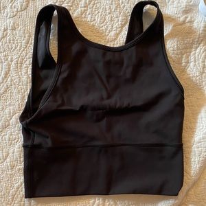 Lululemon Power Pivot Black tank size 4